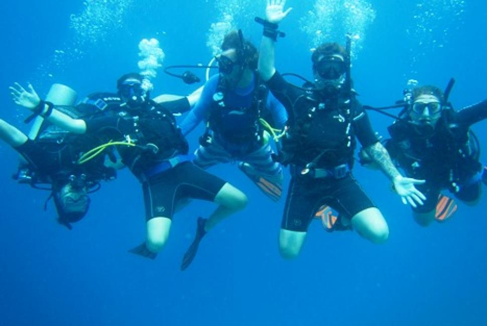 Manta Dive Training Fun